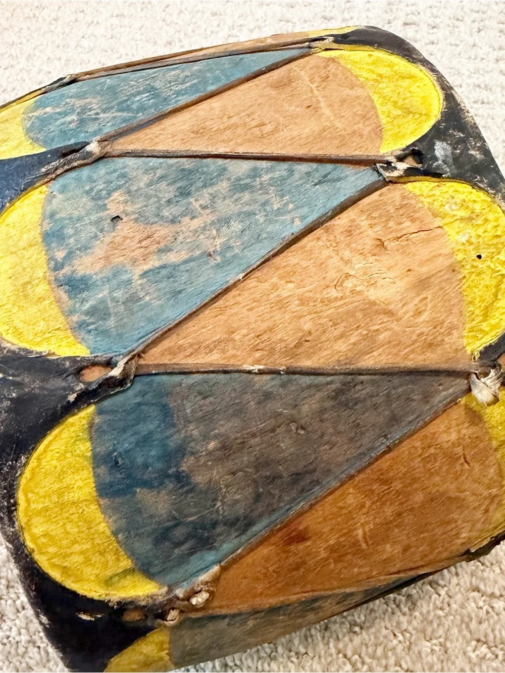 Vintage Cochiti Pueblo Native American Painted Rawhide Wood Hand Drum 7.5